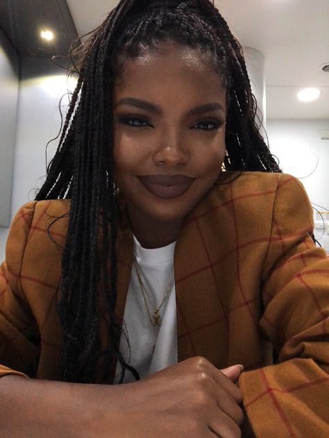 Whimsical individuals / braids Ryan Destiny Braids, Brown Box Braids, Brown Braids, Ryan Destiny, Bad Gyal, Minimalist Makeup, Dark Skin Beauty, Braided Hairstyles For Black Women, Twist Braids