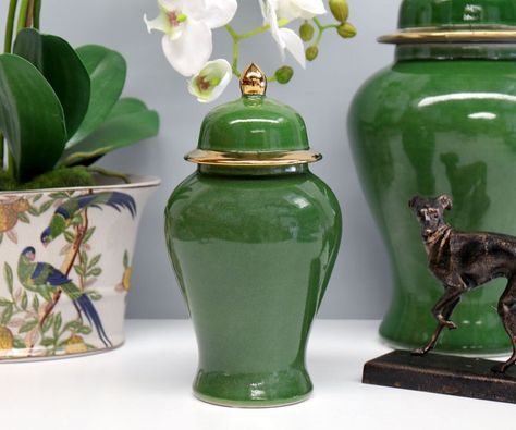 Large Green Vase, Green Ginger Jars, Ginger Jars Decor Living Rooms, Green Vase Decor, Ginger Jars Decor, Green Vases, Green Chinoiserie, Notice Boards, Irish Decor