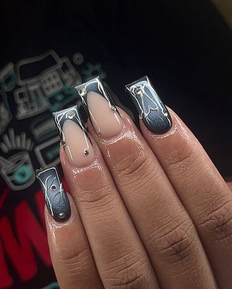 love a good air brush nail art 😩🖤. Nail tech: @kslayed.u ————————————————- #explore #nailart #nailsofinstagram #naildesign #nails Air Brush Nails, Air Brush Nail, Brush Nail Art, Air Brush, Nail Tech, Love A, Nail Designs, Nail Art, Nails