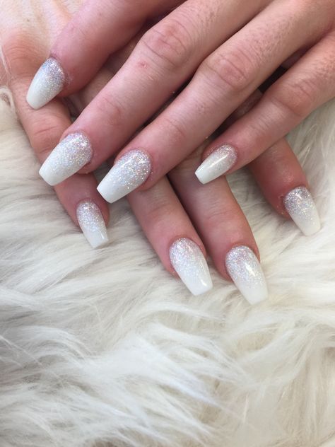 White Acrylic Nails With Silver Glitter, White Nails With Ombre Glitter, White And Glitter Ombre Nails, White And Silver Ombré Nails, Sweet 16 Nails Acrylic White, Nails Acrylic White With Glitter, Sparkle To White Ombre Nails, White Silver Ombre Nails, White Glitter Ombré Nails