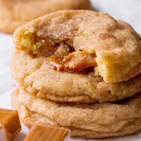 Caramel Surprise Snickerdoodles | Sally's Baking Addiction Caramel Snickerdoodles, Frosted Pumpkin Cookies, Best Snickerdoodle Cookies, Fall Cookie Recipes, Cookie Sandwich, Snickerdoodle Recipe, Sally's Baking, Snickerdoodle Cookie Recipes, Soft Caramel