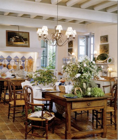 French Country Kitchen Designs, French Country Dining Room, Country Kitchen Designs, Country Dining Rooms, French Country Dining, French Country Kitchens, French Country Design, Estilo Country, French Country Farmhouse