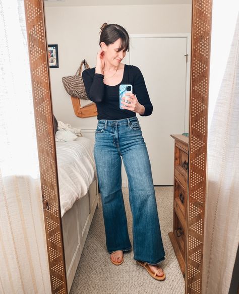 Shop Holland Wide Leg Jeans and other curated products on LTK, the easiest way to shop everything from your favorite creators. Wide Leg Jean Work Outfit, Jeans Outfit For Work, Easy Outfits, Smart Casual Style, Scoop Neck Top, French Style, Smart Casual, Daily Outfits, Stretch Jeans