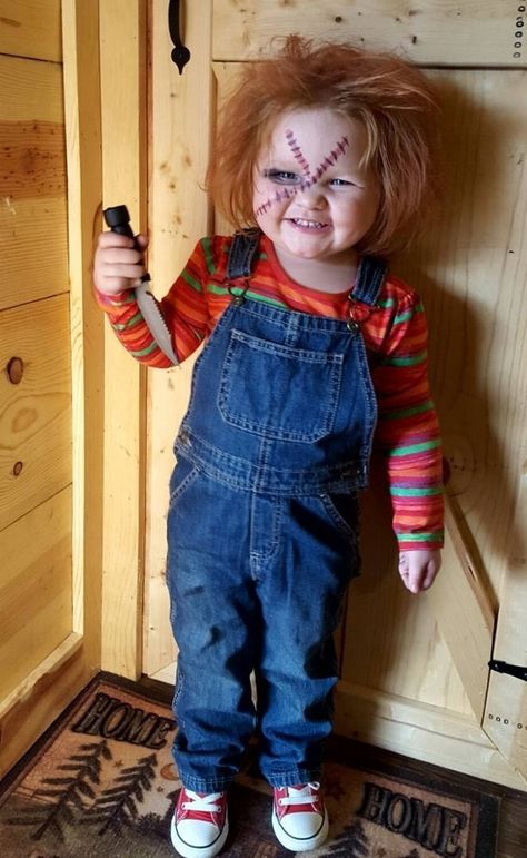 Chucky Halloween Costume, Creative Halloween Costume Ideas, Toddler Halloween Outfits, Chucky Costume, Chucky Halloween, Celebrity Costumes, Creepy Kids, Scary Halloween Costume, Halloween Is Coming