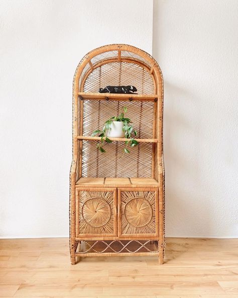 Deco Boheme, Vintage Wicker, The 1970s, Hutch, Corner Bookcase, Bookcase, 1970s, Sweet Home, Shelves