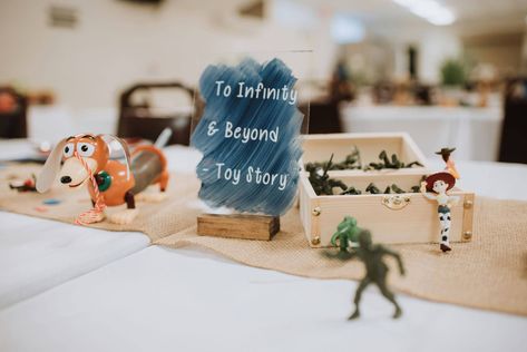 Toy Story Wedding Centerpieces, Toy Story Wedding, Pixar Birthday, 4th Birthday Party For Boys, Toy Story Centerpieces, Disney Parties, Toy Story Party Decorations, Story Wedding, Story Birthday