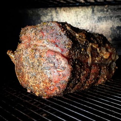 Smoked Pork Brine Recipe, Apple Cider Brined Pork Loin, Brine For Pork Loin, Cured Pork Loin Recipe, Pork Loin Brine, Recteq Recipes, Weber Smoker, Smoked Pork Loin Roast, Crusted Pork Loin