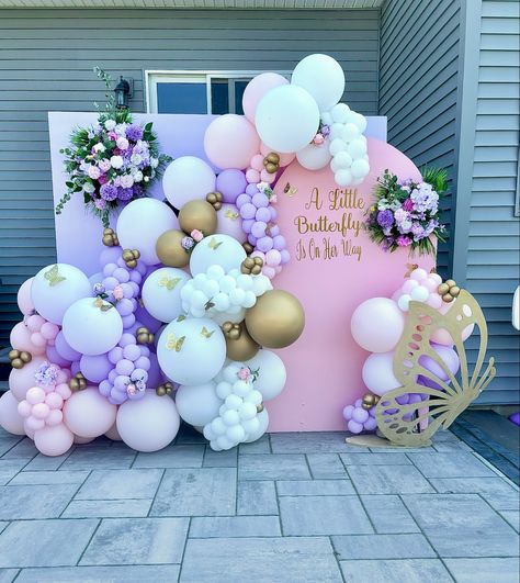 A little Butterfly is on Her way 🦋🦋🦋 Loved this set up so much! We make all of our own backdrops, florals and whatever else you can possibly need! Inquire today! ☀️ Got to spend part of the day Saturday with a dear friend, @jos.eventcarts ! Loving the Chai Cart ☕️! Thank you so much @abae1 for having us set up your photo display and the welcome sign! 💕💕💕 A Little Butterfly Is On Her Way Theme, A Little Butterfly Is On Her Way, Butterfly Theme Backdrop, Butterfly Themed Baby Shower Ideas, Chai Cart, Butterfly Baby Shower Ideas, Butterfly Baby Shower Decorations, Football Theme Birthday, Gender Reveal Baby Shower Themes