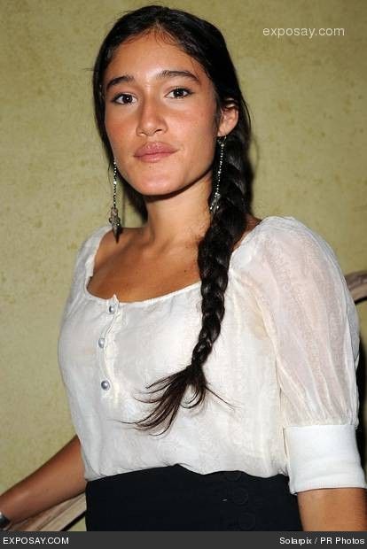 Q'Orianka Kilcher Qorianka Kilcher, Domain Names, Beautiful People, Domain Name, Auction, T Shirts For Women, Makeup, Hair, Women's Top