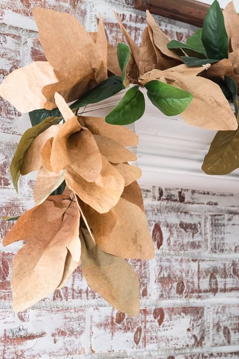 Paper Leaf Garland Diy Fall, Diy Paper Bag Leaves, Brown Paper Leaves Diy, Brown Paper Bag Leaves, Paper Bag Leaves Garland, Brown Paper Bag Flowers, Diy Fall Leaves Paper, Paper Bag Garland, Paper Bag Leaf Garland