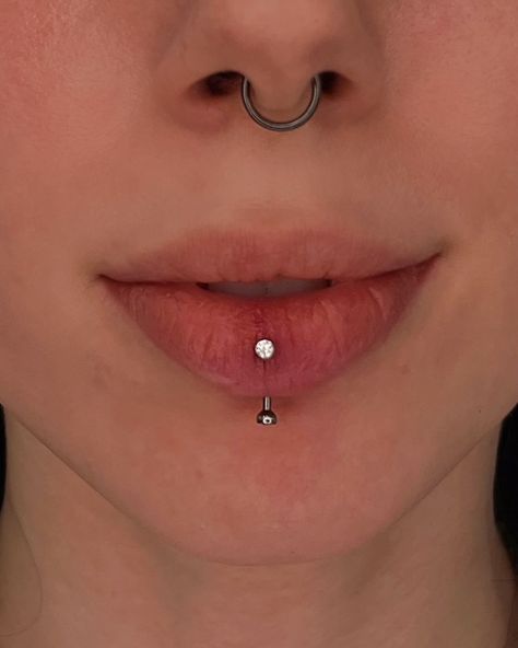 CONFESSION TIME: SEEING THIS PIERCING ON YOUR FEED MIGHT JUST BE A SIGN TO GET IT 😉  VERTICAL LABRET BY @14needles   Soho, Union Square, and Williamsburg  11AM-9PM 7 DAYS A/W🕘 WALK-INZ OR BOOK ONLINE..📕 TATTOOS & PIERCINGS, NO ATTITUDE, NO MISERABLE HOOPS TO JUMP THROUGH....🚫  WALK-INZ WELCOME OR BOOK ONLINE AT  ⚔️livebytheswordtattoo.com⚔️ . . . . #verticallabret #piercing #lippiercing #piercer #williamsburg #Brooklyn Vertical Labret Piercing Jewelry, Vertical Labret Jewelry, Labret Vertical, Vertical Labret Piercing, Vertical Labret, Labret Jewelry, Labret Piercing, Williamsburg Brooklyn, Union Square