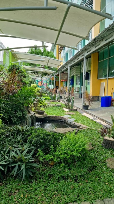 School Yard Aesthetic, School Garden Aesthetic, Green School Aesthetic, School Aesthetic Classroom, Nature Academia, Childhood Best Friends To Lovers, All Girls Boarding School, Pond Aesthetic, Girls Boarding School