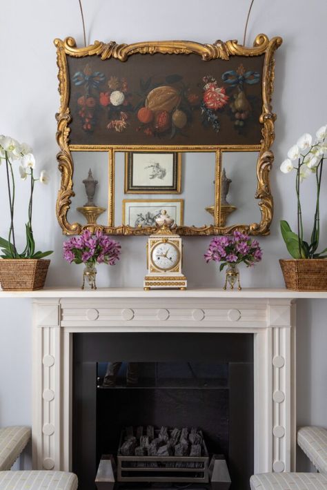 British Designers at Home - The Glam Pad English Country House Style, Jane Churchill, Jenny Rose, Picture Arrangements, Australian Interior, Glam Pad, English Interior, Australian Interior Design, English Country Style