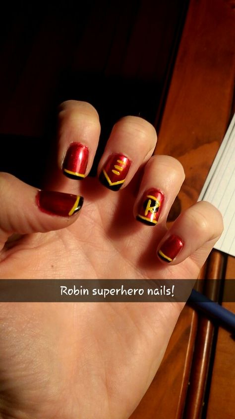 Robin superhero nails Comic Nail Art, Robin Superhero, Superhero Nails, Batman Nails, Batman Diy, Hair Skin Nails, Girls Nails, Cool Nail Art, Robins