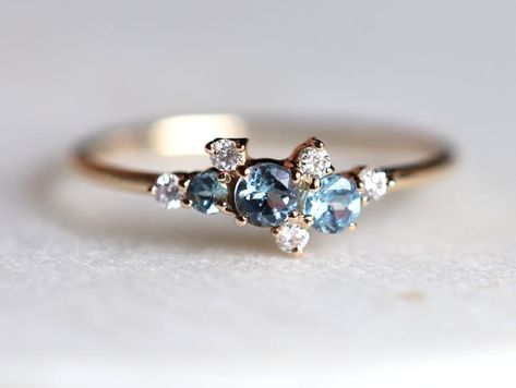 Aquamarine Stacking Ring, Engagement Ring Aquamarine, Engagement Ring Cluster, Sapphire Cluster Ring, Raw Diamond Engagement Rings, Diamond Rings With Price, Rough Diamond Ring, Ring Cluster, Baguette Diamond Rings