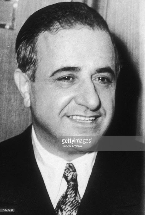 1955: Headshot of Italian-born criminal Albert Anastasia (1902 - 1957). Polly Adler, Gang Photos, Gang Star, Albert Anastasia, Mafia Italiana, Real Gangster, Gang Members, Mafia Gangster, Mafia Families