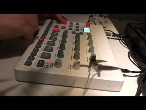 Elektron Model:Samples #01 Sound Editing, Drum Machine, Electronic Music, Video Editing, Sound, Audio, Music