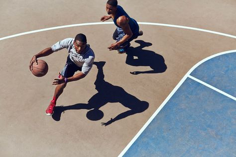 Sports Shoot, Basketball Team Pictures, Fitness Poses, Shoot Concept, Sports Campaign, Men Styling, Sports Advertising, Basketball Moves, Street Basketball