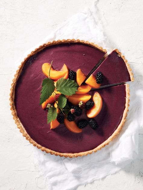 Summer Tart Recipes, Poached Peaches, Blackberry Tart, Summer Tart, Berry Tart, Berry Fruit, Fruit Tart, Seasonal Recipes, Pastry Cake