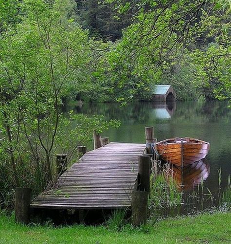 Rise and Shine (24 Photos) - Suburban Men Fishing Dock, Rhodes, Garden Bridge, Land Scape, Outdoor Camping, Beautiful Landscapes, Backyard Landscaping, Lake House, Boats