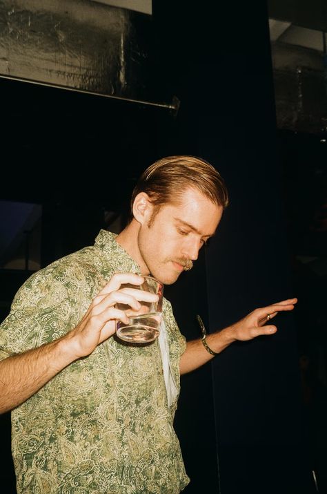 Queer Film Photography, Outside Flash Photography, Men Film Photography, Guys Drinking Beer Aesthetic, Flash On Photo, Male Film Photography, Vintage Flash Photography, Holding A Glass Reference, Harsh Flash Photography