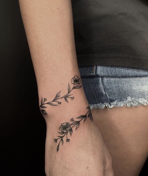 Rose Vine Tattoos, Arm Wrap Tattoo, Wrap Around Wrist Tattoos, Wrist Bracelet Tattoo, Wrap Around Tattoo, Around Arm Tattoo, Wrap Tattoo, Cool Wrist Tattoos, Flower Wrist Tattoos