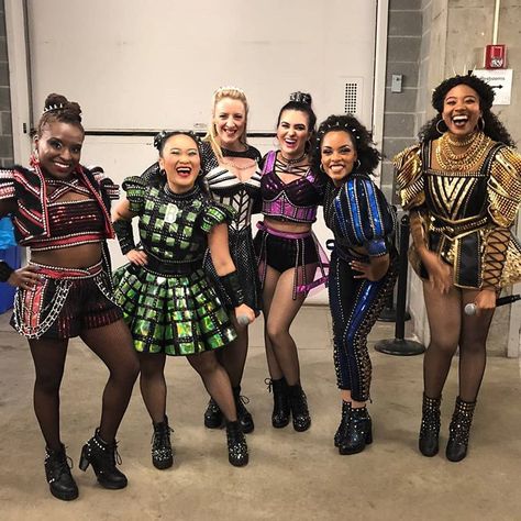 Adrianna Hicks on Instagram: “So much 💛 for these 𝑸𝒖𝒆𝒆𝒏𝒔 👑👑👑👑👑👑” Broadway Costumes, Joy Dress, Musical Plays, Theatre Nerds, Broadway Theatre, Theatre Costumes, Broadway Musical, Broadway Musicals, Theatre Kid