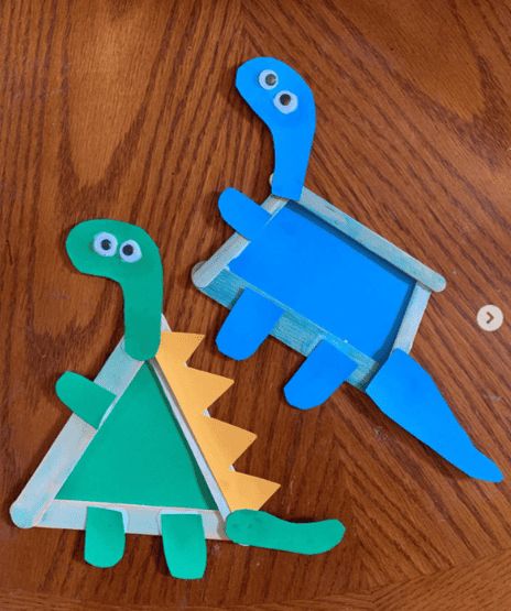 Dinosaurs Art And Craft For Preschool, Dino Crafts Preschool Art Projects, Dinosaurs Arts And Crafts, Dinosaur Art Ideas For Preschoolers, Dinosaur Art For Toddlers, Dinosaur Toddler Activities, Dinosaur Preschool Crafts, Dinosaur Math Activities For Toddlers, Dinosaur Activities For Two Year Olds