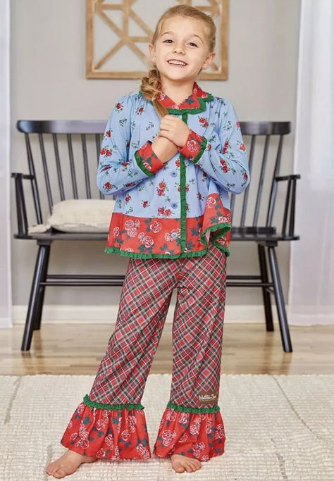 Matilda Jane Long Winters Nap Pajama Set. Top and bottom pull on elastic waist pants. Ruffle bottoms and collar. Buttons up the front. Size 4 years. 100% polyester. New with tags attached Choose Your Own Path, Holiday Pjs, Girls Pjs, Matching Family Christmas Pajamas, Night Pajama, Christmas Jammies, Matilda Jane Clothing, Jane Clothing, Holiday Plaid