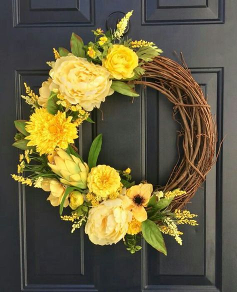 Baby Reception, Spring Wreath For Front Door, Front Door Spring, Yellow Wreath, Diy Spring Wreath, Vine Wreath, Mothers Day Wreath, Summer Door Wreaths, Spring Decorating