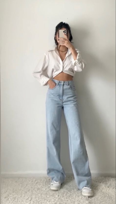 Light Wash Jeans Outfit, Wash Jeans Outfit, Girl Ootd, Causal Outfits, Causual Outfits, Fashion Mistakes, Jeans Outfit, Basic Outfits, Casual Style Outfits