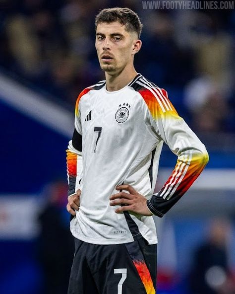 Amazing: Long-Sleeve Germany Euro 2024 Home Kit Revealed + On-Pitch Debut - Footy Headlines Euro 2024 Kits, Germany Euro 2024, Kai Havertz, Football Kits, Adidas Nike, Soccer Jersey, Cool Outfits, Soccer, Germany