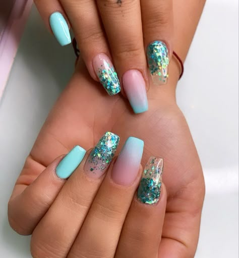 L’atelier LéaNails on Instagram: “• Paillettes incrustées 💎…” Nail Art Paillette, St Valentin, July 11, Nail Inspiration, Nails Inspo, Nails Inspiration, Nail Inspo, Nail Colors, Nail Art