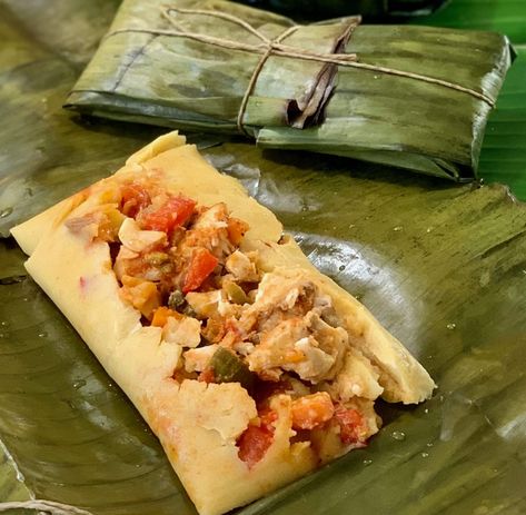 Colombian Fish Tamales - Kidney Kitchen Asian Store, Sauteed Vegetables, Plum Tomatoes, Diet Food, Frozen Banana, Banana Leaf, Hot Dog Buns, Stuffed Bell Peppers, Cooking Tips