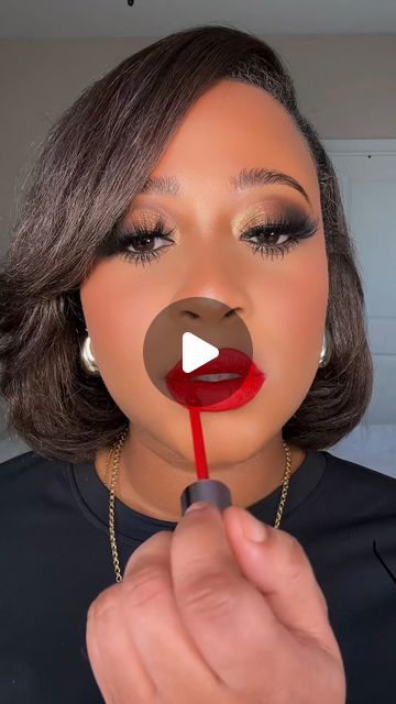 Tenisha Ward on Instagram: "May your days be merry and your lips be bright red! 💋🎄 - - - Details @ctzncosmetics ZEVEN lip liner @fentybeauty THE MVP Velvet Liquid Lipstick . . . . . . . . . . . . . . #fenty #fentybeauty #ctzn #red #redlipstick #velvet #holidays #holidayseason #mua #makeup #christmas #reels #instagramreels #nyc #nc #thursday #thursdayvibes #instadaily" Makeup Looks With Red Lips Black Women, Make Up With Red Lipstick Black Women, Fenty Mvp Lipstick, Fenty Red Lipstick, Red Lipstick On Black Women, Makeup With Red Lipstick Black Women, Red Lipstick Black Women, Red Lipstick Makeup Black Women, Red Lip Black Women