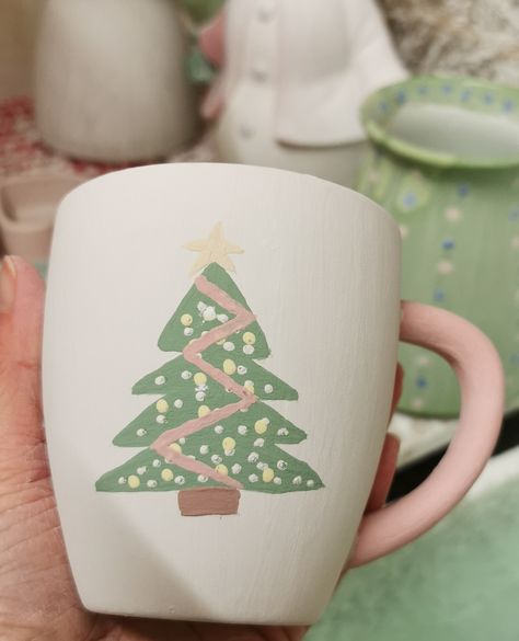 Oh Christmas tree, Oh Christmas tree....so much fabulous Christmas pottery has been painted in our studio but because it's our busiest time of year we've not had time to take pictures of all the great pieces but managed to get a sneaky pic of this mug before it got glazed. #christmasactivity #potterypainting #christmaspottery #christmastreepottery #funactivities #frienddate #pyopstudio Mug Painting Ideas Christmas, Ceramic Christmas Tree Painting Ideas, Pottery Painting Christmas, Christmas Mugs Diy, Coffee Mug Painting Ideas, Mug Painting Ideas, Mug Painting, Mugs Diy, Christmas Pottery