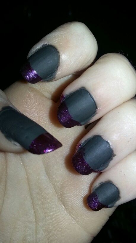 Gothic French Nails, Purple Nails With Black Tips, French Tip Matte Nails, Black And Purple French Tip Nails, Purple French Tips, Purple French Tip, Corset Nails, 22 Nails, Black And Purple Nails