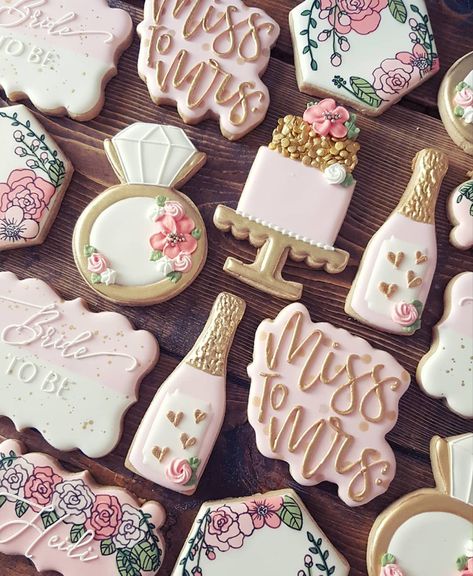 Bridal Luncheon Cookies, Bridal Shower Sugar Cookie Ideas, Petals And Prosecco Bridal Shower Theme Cookies, Petals And Prosecco Cookies, Petals And Prosecco Theme Cookies, Pearls And Prosecco Cookies, Pearls And Prosecco Bridal Shower Theme Cookies, Miss To Mrs Cookies Decorated, Champagne Themed Cookies