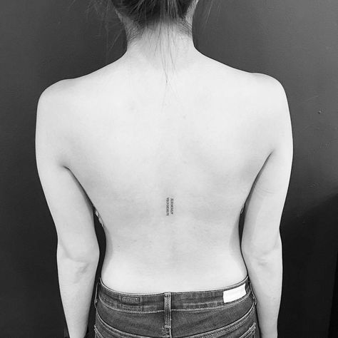 Tiny Back Tattoo Ideas Center Back Tattoo, Center Back Tattoo Women, Tiny Back Tattoo, Back Tattoo Ideas, Small Back Tattoos, Small Tattoo Placement, Small Quote Tattoos, Small Tattoos With Meaning, Cute Tiny Tattoos