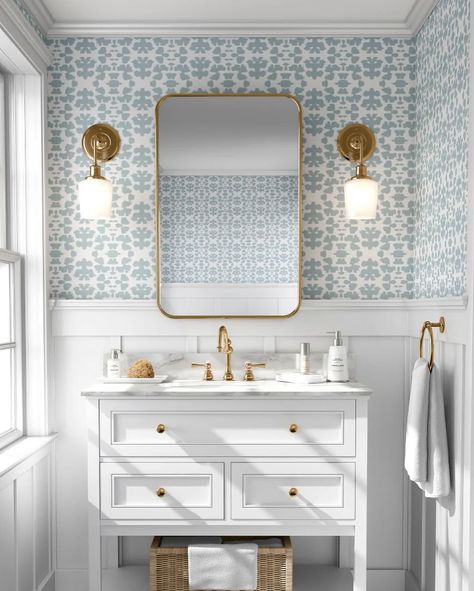 Just slightly obsessed with the styling of @popofcolorbylindsey 🩵🧡🩷 She used the Chintz Mist wallpaper from @lauraparkdesign for her bathroom pattern and we can’t get enough! If you don’t already follow both of these fabulous people, run, don’t walk! 🏃‍♂️ Swipe for more wallpaper inspo! 📸: @popofcolorbylindsey Wallpaper: @lauraparkdesign #lauraparkdesigns #laurapark #wallpaperdesign #bathroomdecor #wallpaperwednesday #wallpaperinspo #homedecorideas White Subway Tile And Wallpaper Bathroom, Lake House Wallpaper Bathroom, Bathrooms With Blue And White Wallpaper, Preppy Half Bath, Powder Room Blue Wallpaper, Powder Room With Slanted Ceiling, Light Blue Bathroom Wallpaper, Serena And Lily Bathrooms, Blue Tile And Wallpaper Bathroom