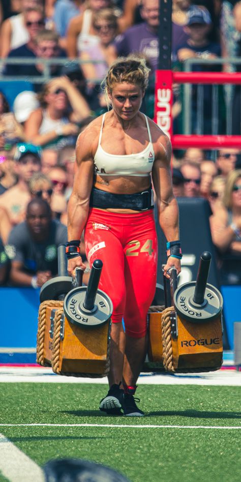 Sara Sigmundsdottir, Brooke Wells, Female Crossfit Athletes, Running Body, Soccer Usa, Sports Volleyball, Modele Fitness, Buff Women, Crossfit Women