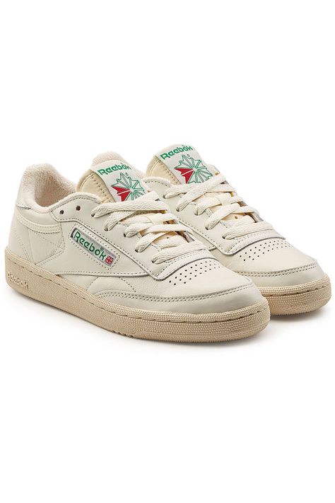 Reebok Club C 85 Vintage, Stylo Shoes, Club C 85 Vintage, Sneakers Reebok, Reebok Club C 85, Sneaker Outfits, Tennis Shoes Outfit, Club C 85, Reebok Sneakers