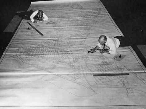 Before computers, we relied on t-squares, rulers & ink. Workers map Cambridge electrical system in 1950. - Imgur Photo Vintage, Electrical Engineering, Training Center, Civil Engineering, Autocad, Architecture Drawing, Vintage Photos, Old School, The Past