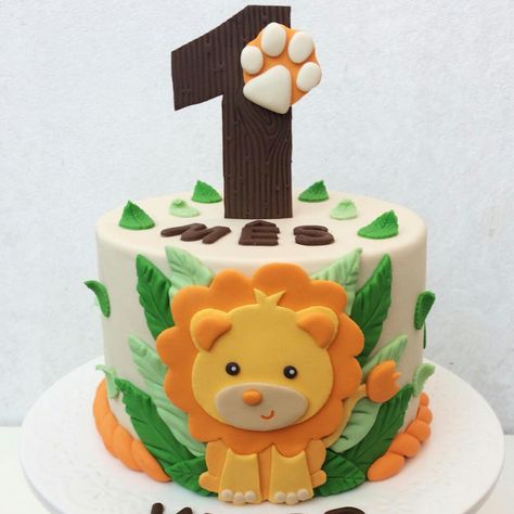 Lion 1st Birthday Cake, Lion Jungle Cake, Lion Theme Cake 1st Birthdays, Lion Smash Cake 1st Birthdays, Lion Cake Ideas, Lion Cakes For Kids, Lion Theme Cake, Lion Smash Cake, Lion Birthday Cake