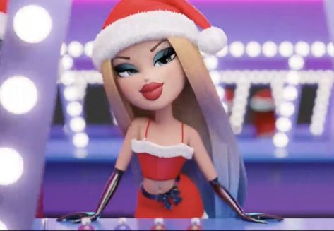 Bratz Christmas Pfp, Bratz Christmas Aesthetic, Cartoon Profile Pics Bratz, Christmas Bratz, Bratz Christmas, Bratz Babies, Chloe Bratz, Cloe Bratz, Red Hair Cartoon