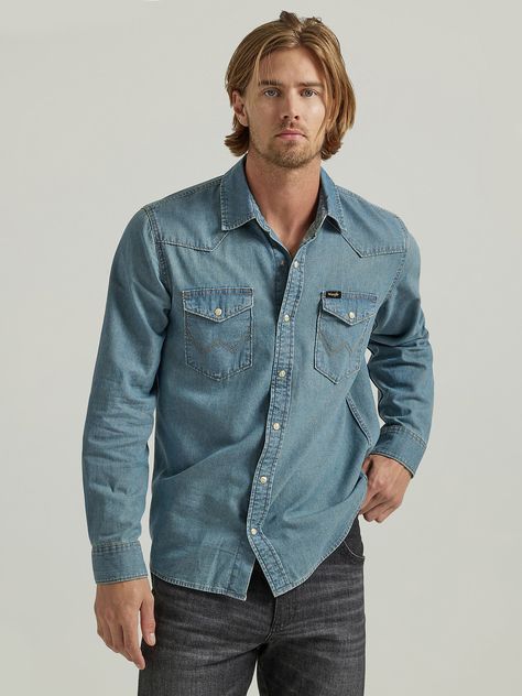 Wrangler Denim Shirt, Denim Outfit Men, Stylish Men Wear, Plain White T Shirt, Western Denim Shirt, Workwear Jeans, Denim Shirt Men, Denim Shirts, Wrangler Shirts