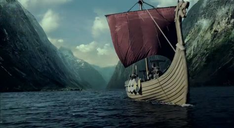 Mark Geraghty Talks About Creating the Sets For Vikings | Vikings ... Channel Wallpaper, Viking Longboat, Viking Wallpaper, History Channel Vikings, History Wallpaper, Vikings Show, Viking Character, Vikings Season, Vikings Ragnar