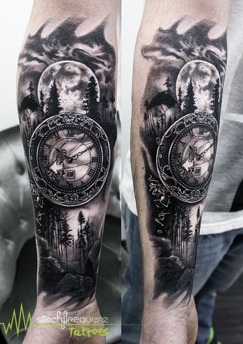 20 Clock Tattoos That'll Make You Say "It's Ink Time!" Men Sleeve Tattoo, Family Sleeve Tattoo, Arm Sleeve Tattoo Ideas, Time Piece Tattoo, Meaningful Tattoos For Men, Moon Clock, Wolf Tattoos Men, Heaven Tattoos, Nature Tattoo Sleeve