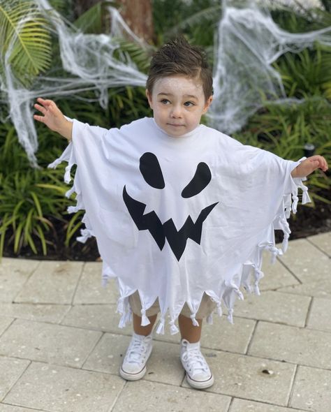 Holloween Costumes For Kids, Kids Grinch Costume, Disfraz Lilo Y Stitch, Kids Halloween Costume Ideas, Ghost Costume Kids, Easy Kids Costumes, Easy Diy Kids, Diy Baby Halloween Costumes, Disfarces Halloween