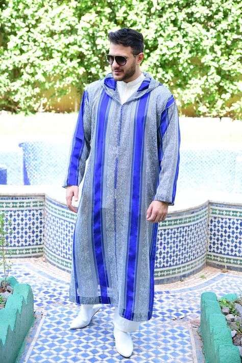 Middle Eastern Clothing, Ramadan 2022, Bank Account, Middle Eastern, Cover Up, Shirt Dress, Coats Jackets, Quick Saves, Clothes